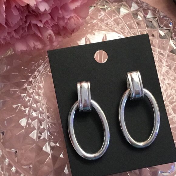 $8 ea. or 3/$15. Shiny Silvetone Door Knocker Earrings - Picture 7 of 7